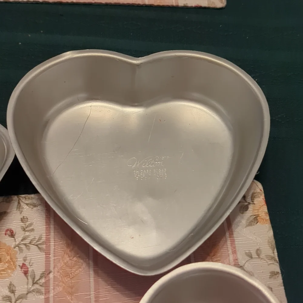 Wilton card symbol pans